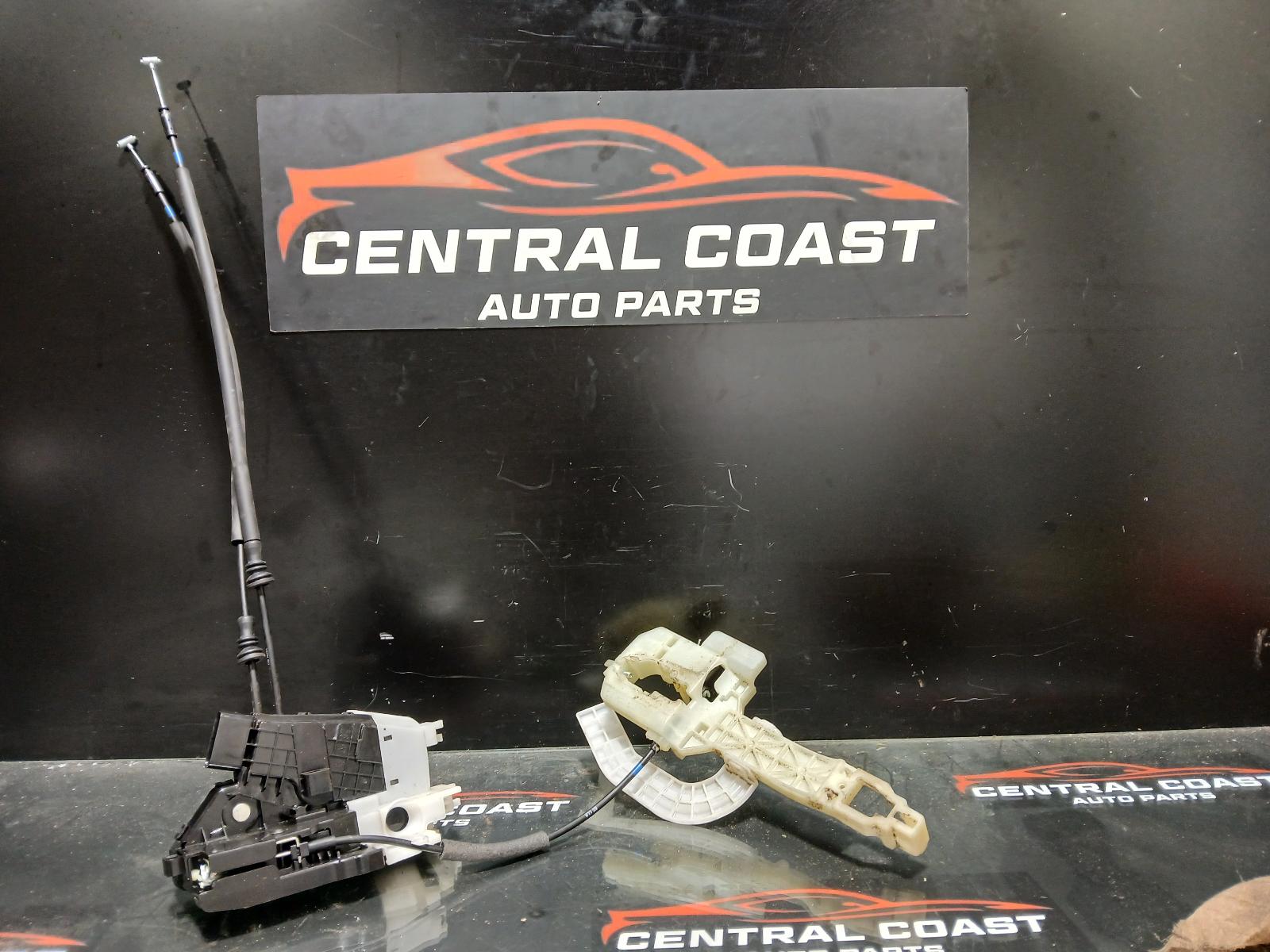 View Auto part Door/Boot/Gate Lock Hyundai Tucson 2017