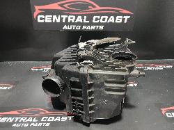 View Auto part Air Cleaner/Box Mazda Cx7 2010