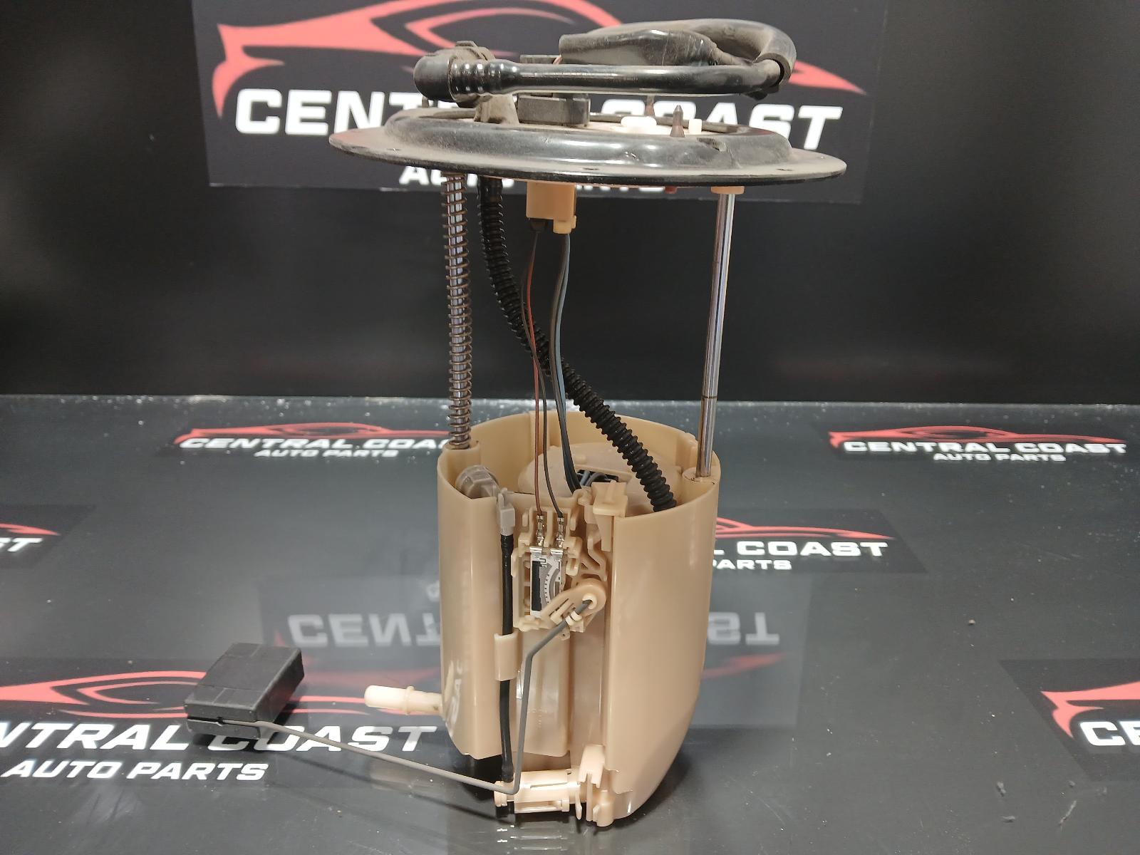 View Auto part Fuel Pump Mazda Cx7 2010