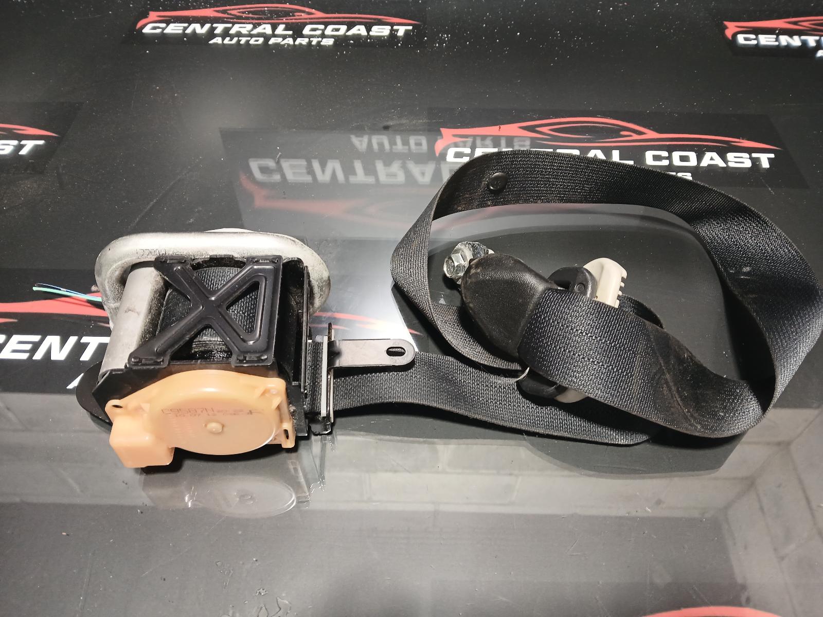 View Auto part Seatbelt/Stalk Mazda Cx7 2010