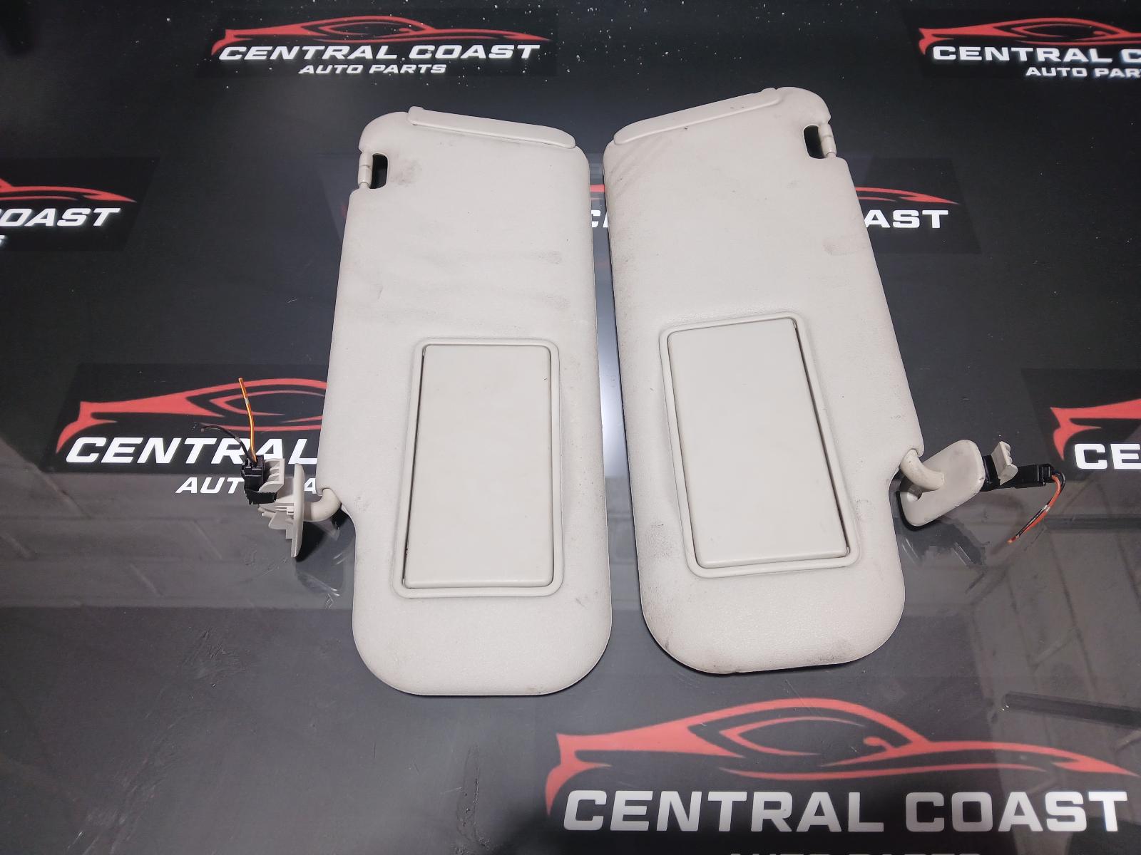 View Auto part Sunvisor Mazda Cx7 2010