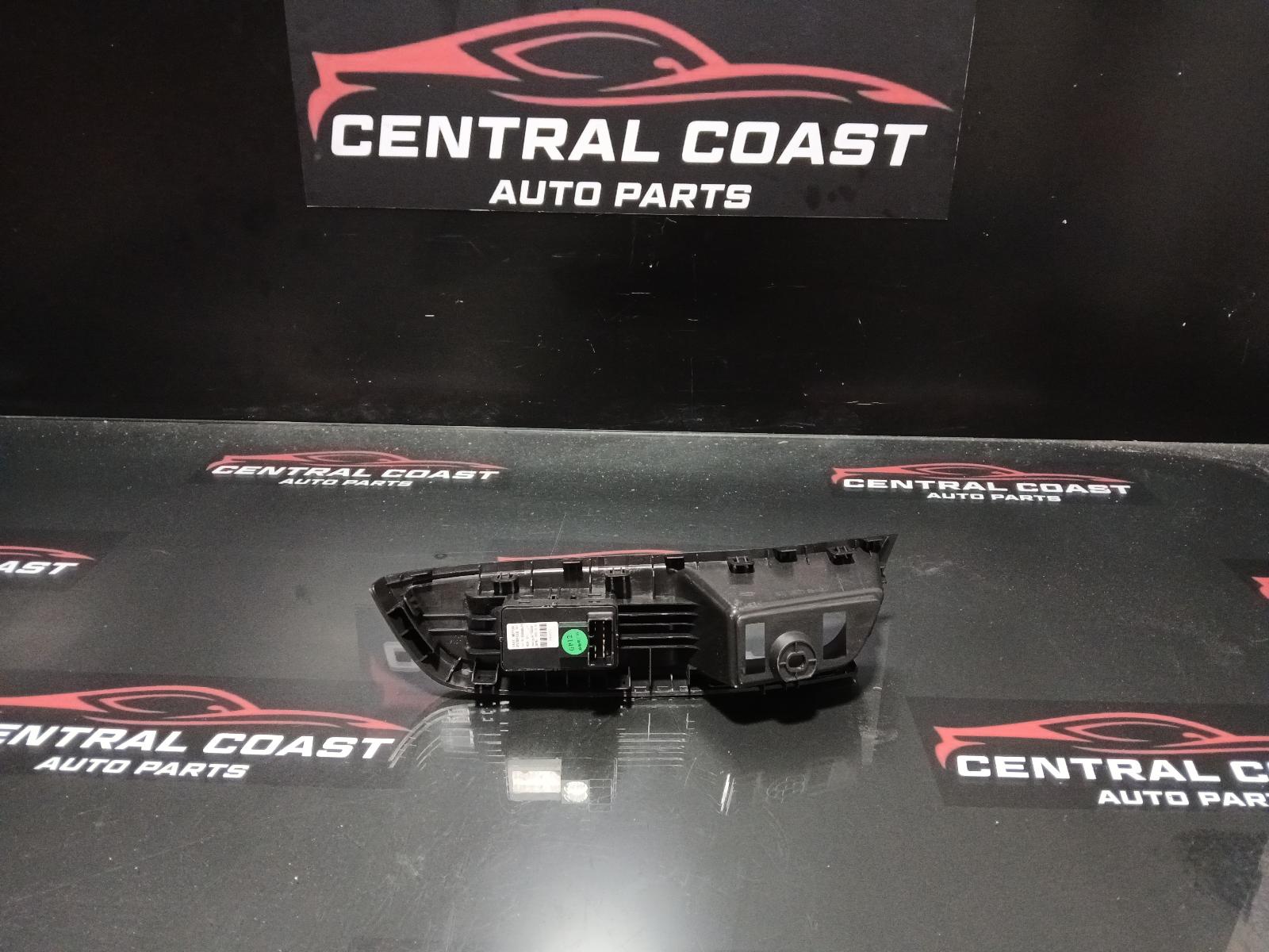 View Auto part Pwr Dr Wind Switch Mg Mg3 2021