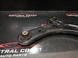 View Auto part Right Front Lower Control Arm Mg Mg3 2021