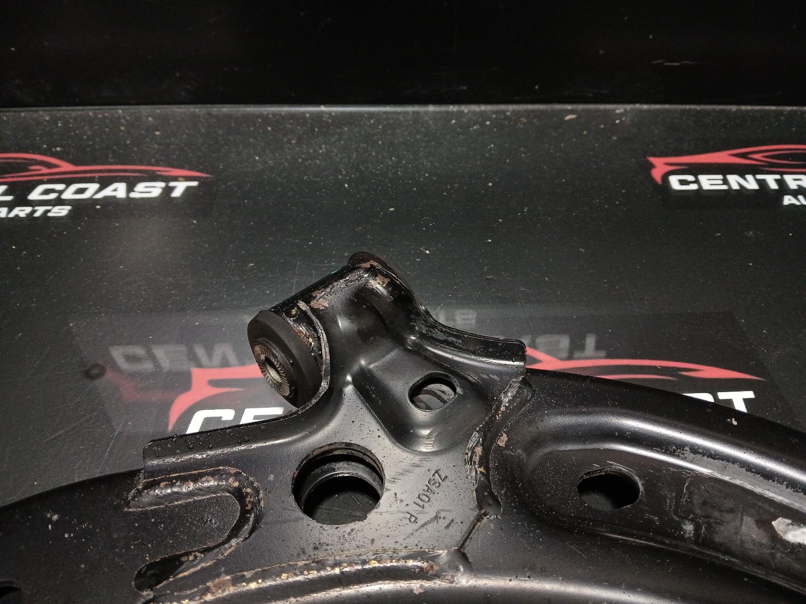 2021 Mg Mg3 Right Front Lower Control Arm View Auto part Right Front Lower Control Arm Mg Mg3 2021