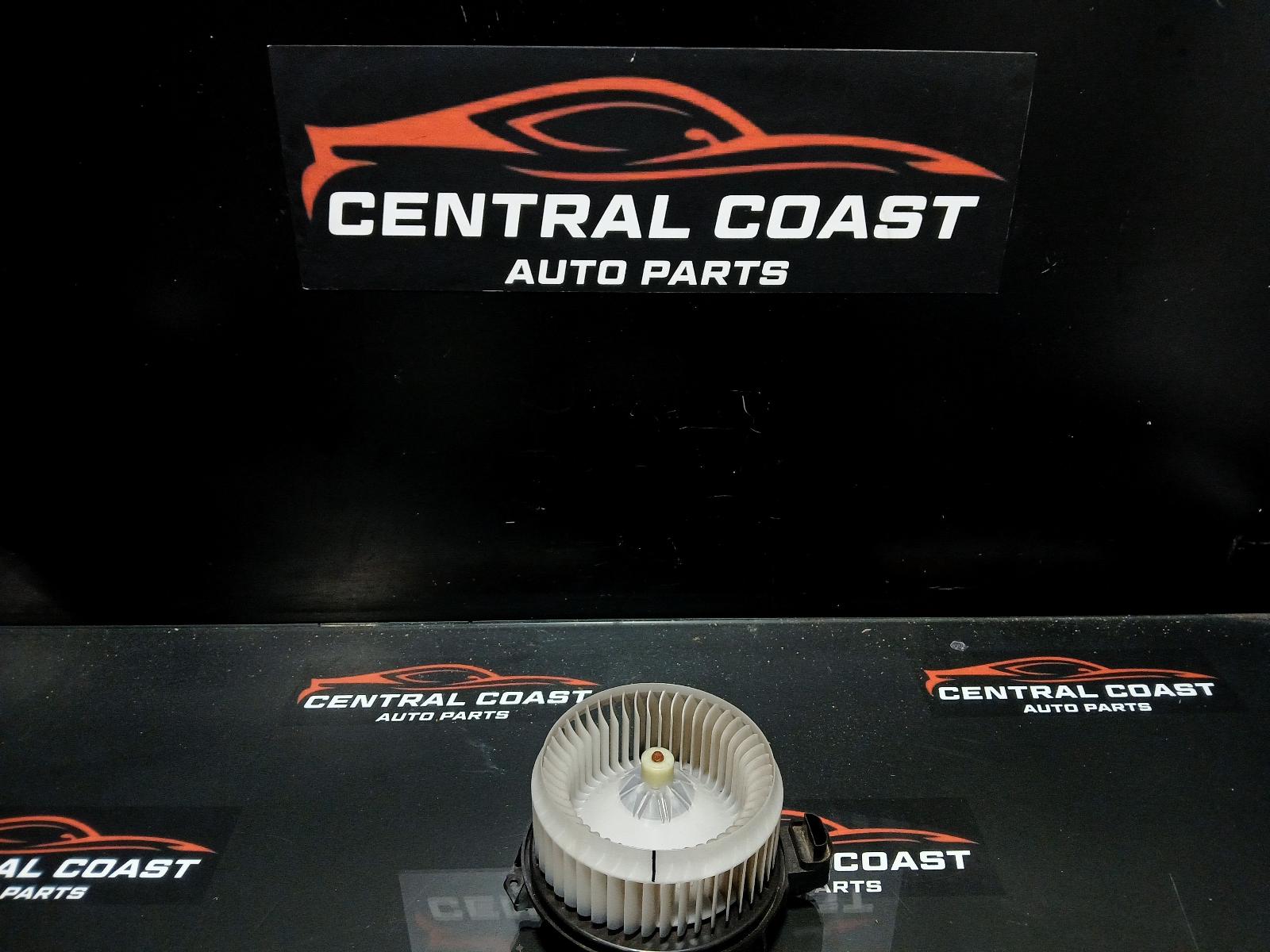 View Auto part Heater Fan Motor Toyota Camry 2016