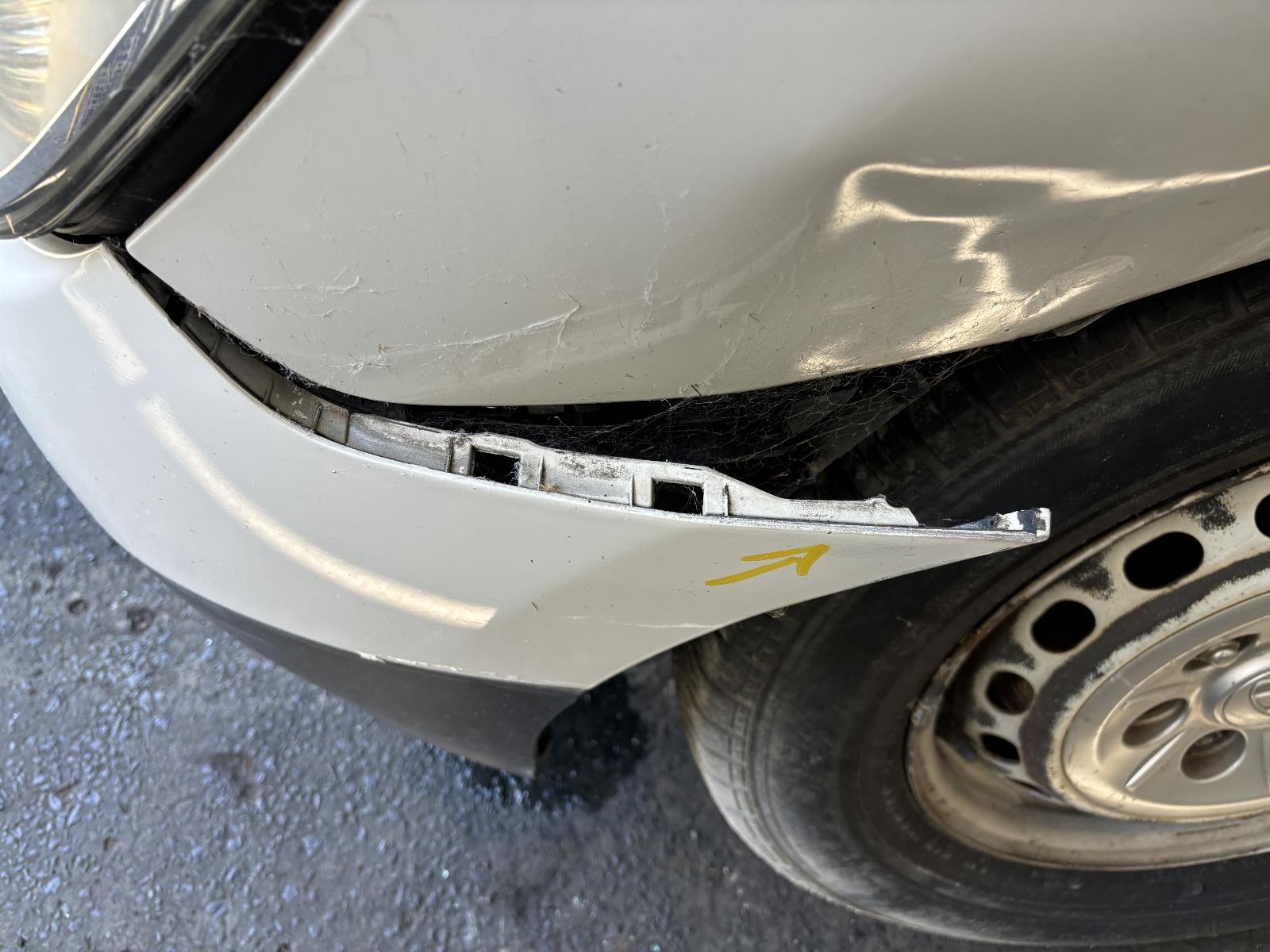 2011 Hyundai Iload/imax Jack/Tool Kit View Auto part Jack/Tool Kit Hyundai Iload/imax 2011