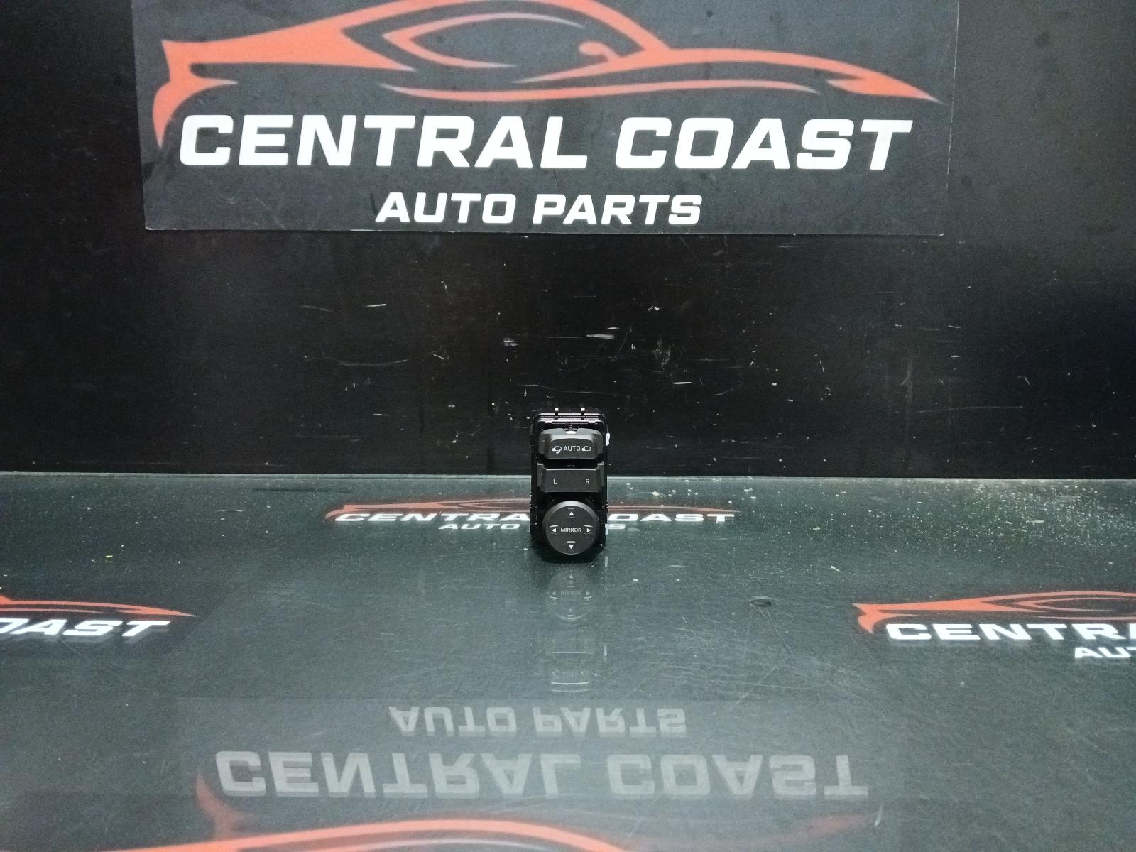 2023 Hyundai I30 Misc Switch/Relay View Auto part Misc Switch/Relay Hyundai I30 2023