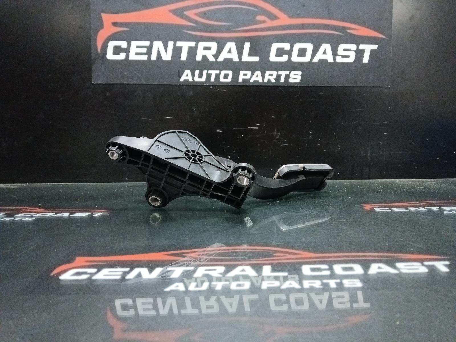View Auto part Pedal Assembly Hyundai I30 2023