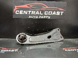 View Auto part Left Rear Trailing Arm Hyundai I30 2023