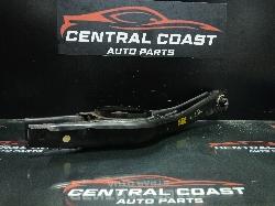 View Auto part Right Rear Trailing Arm Hyundai I30 2023