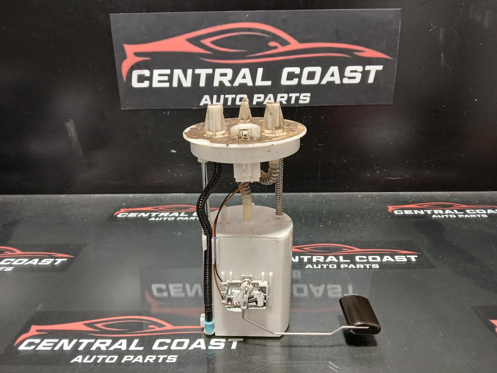 View Auto part Fuel Pump Hyundai Iload/imax 2021