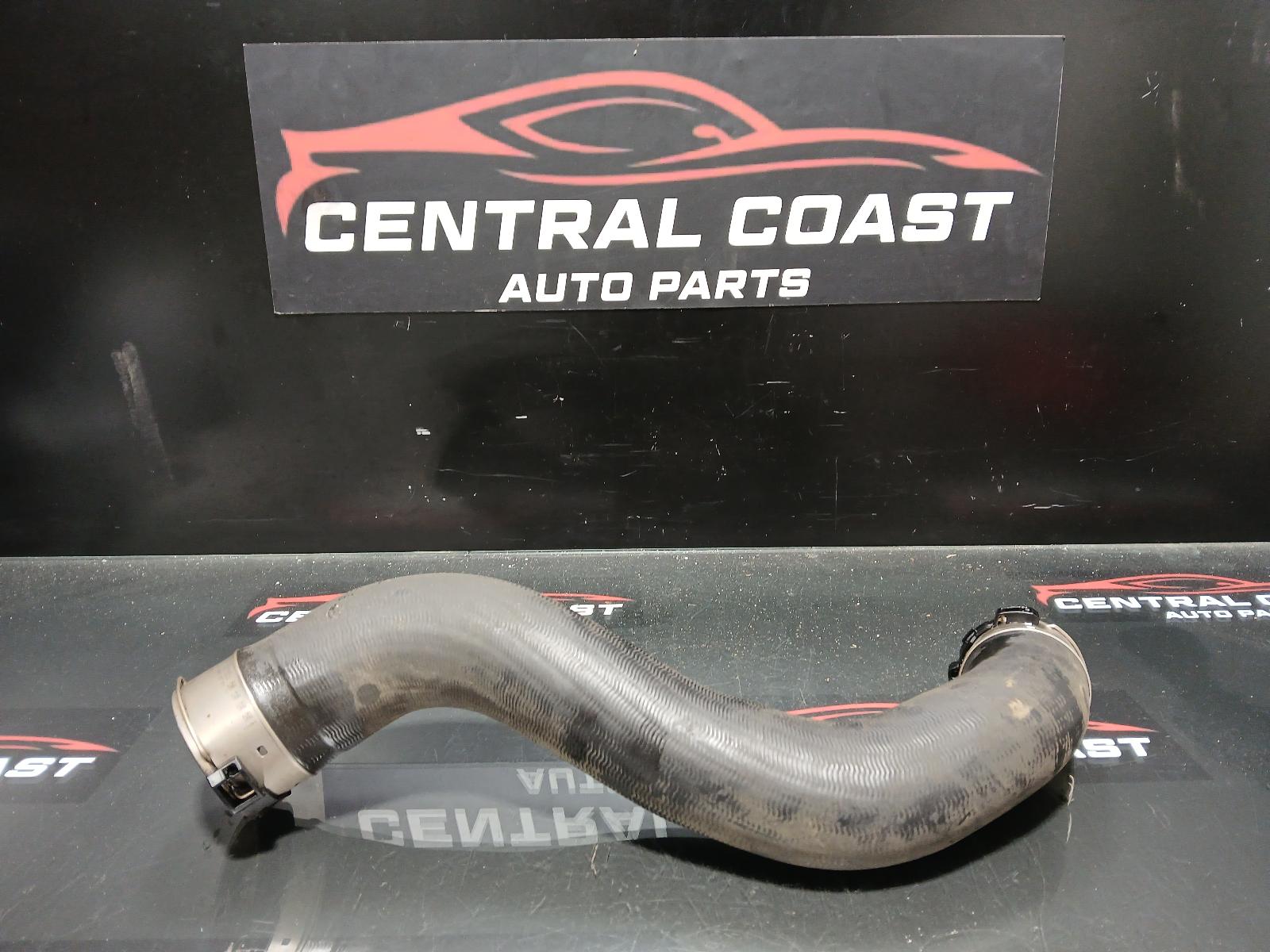 View Auto part Intercooler Hyundai Iload/imax 2021