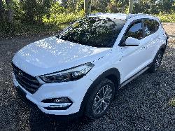 View Auto part Right Guard Hyundai Tucson 2016