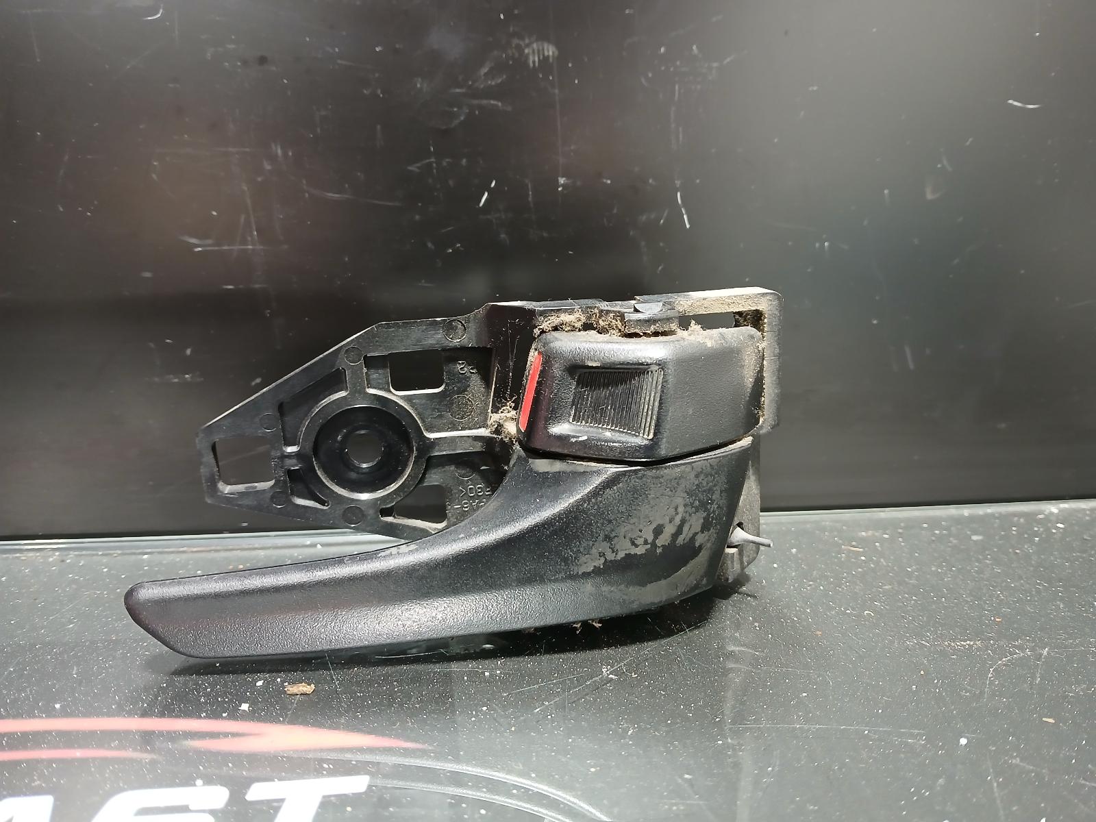 View Auto part Door Handle Toyota Rav4 2017