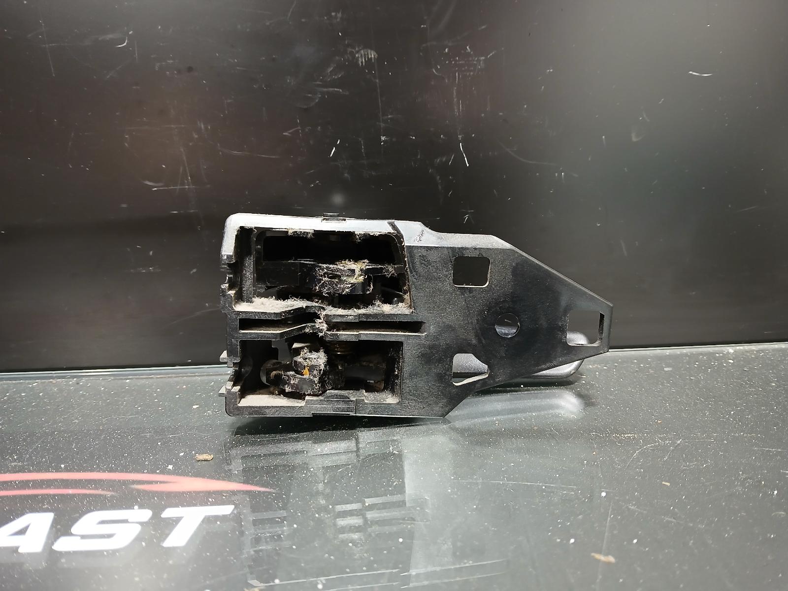 View Auto part Door Handle Toyota Rav4 2017