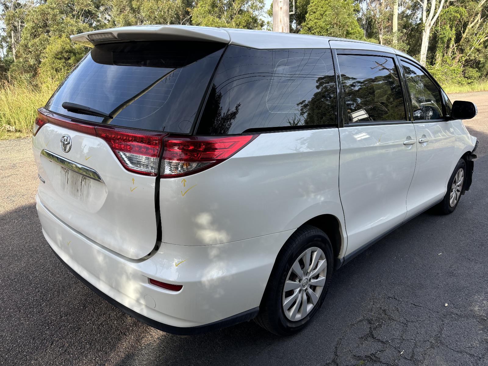 2016 Toyota Tarago Bootlid/Tailgate View Auto part Bootlid/Tailgate Toyota Tarago 2016