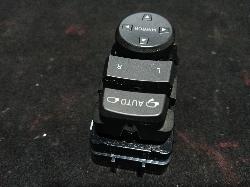 View Auto part Misc Switch/Relay Hyundai I30 2023