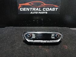 View Auto part Heater/Ac Controls Hyundai I30 2023