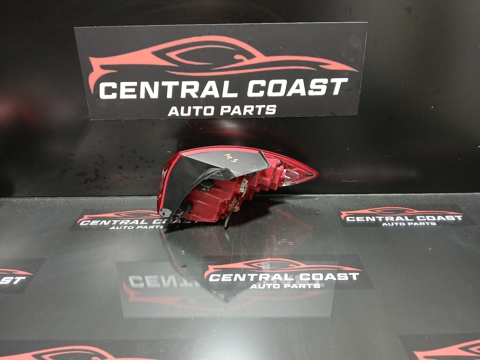 View Auto part Left Taillight Hyundai I30 2023