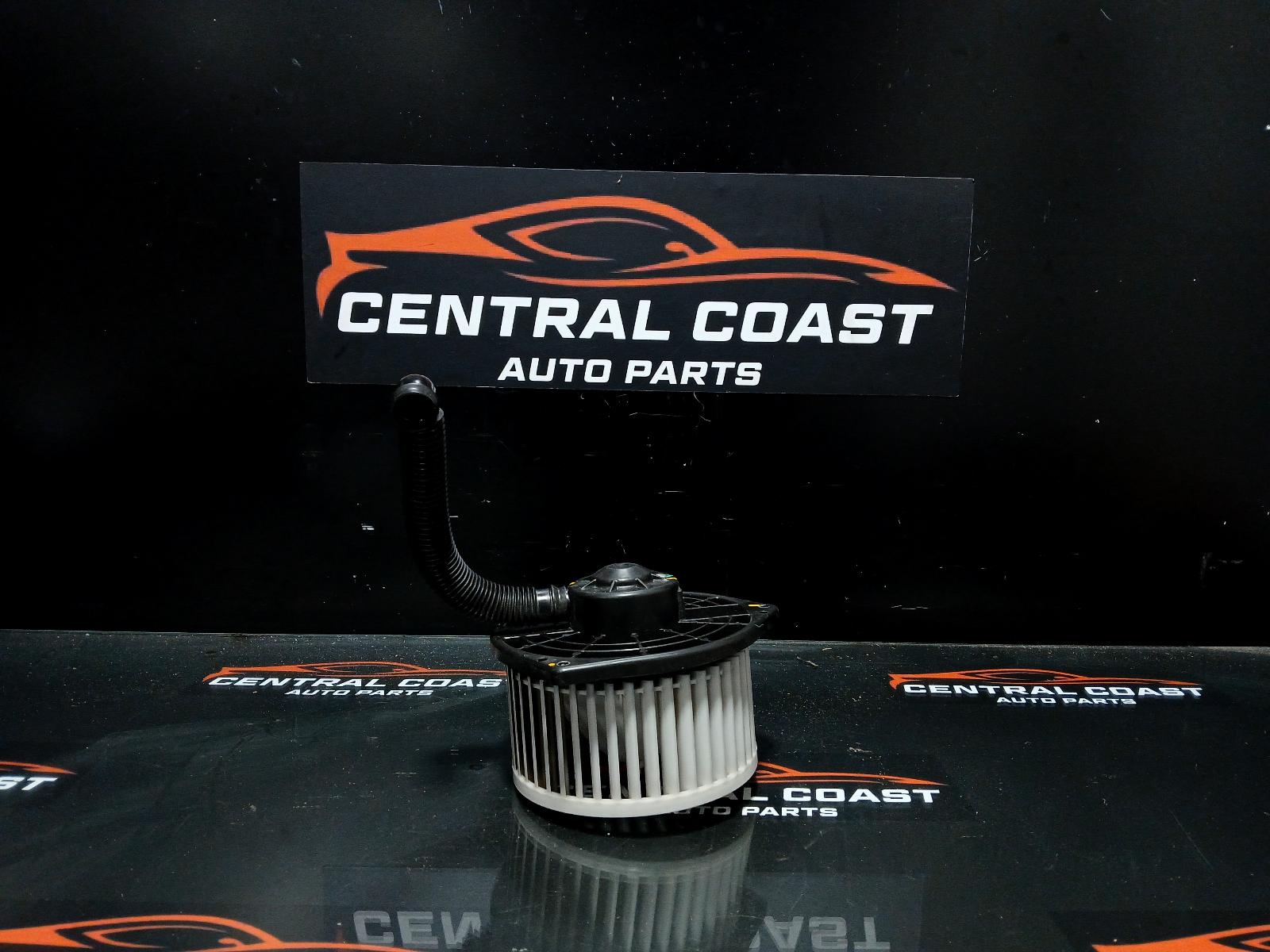 View Auto part Heater Fan Motor Nissan Navara 2019