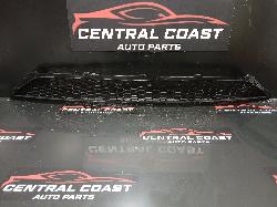 View Auto part Grille Hyundai Tucson 2016