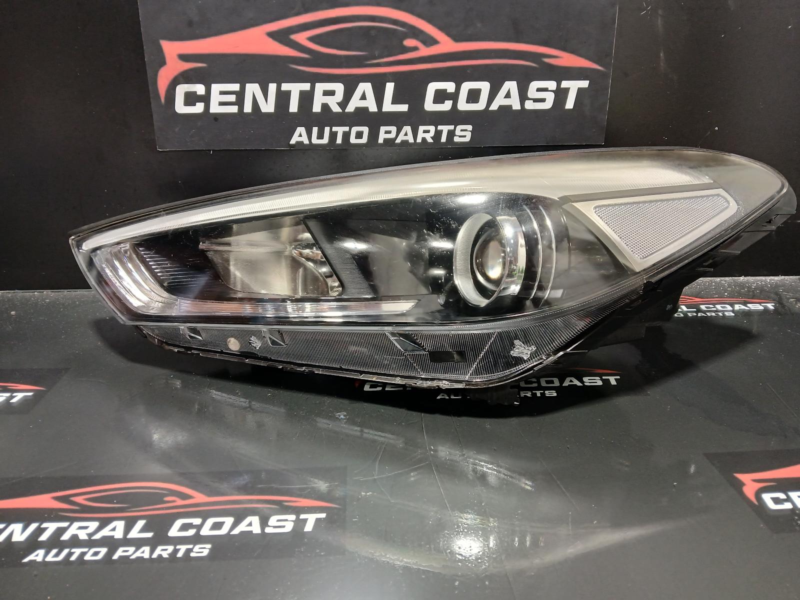 View Auto part Left Headlamp Hyundai Tucson 2016
