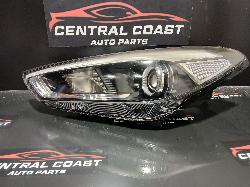 View Auto part Left Headlamp Hyundai Tucson 2016