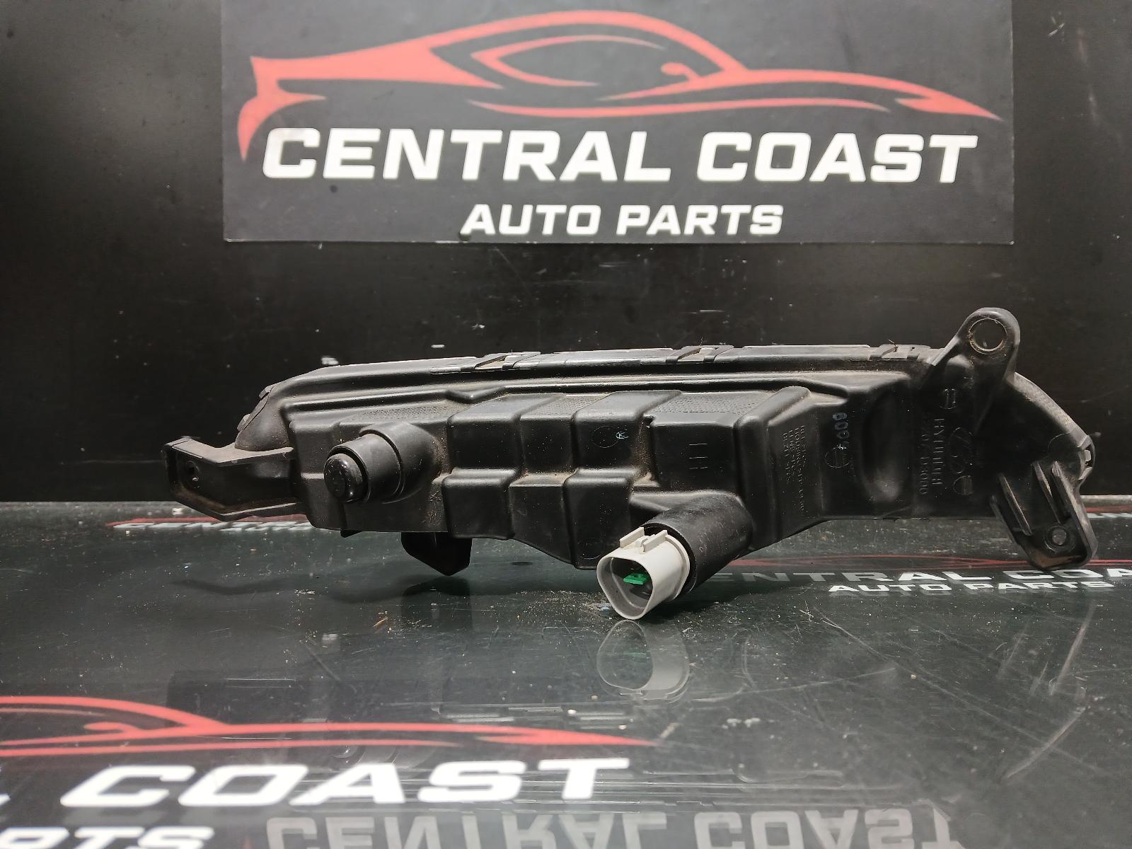 View Auto part Left Indicator/Fog/Side Hyundai Tucson 2016