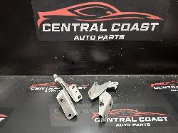 View Auto part Bonnet Hinge/Strut Mitsubishi Outlander 2010