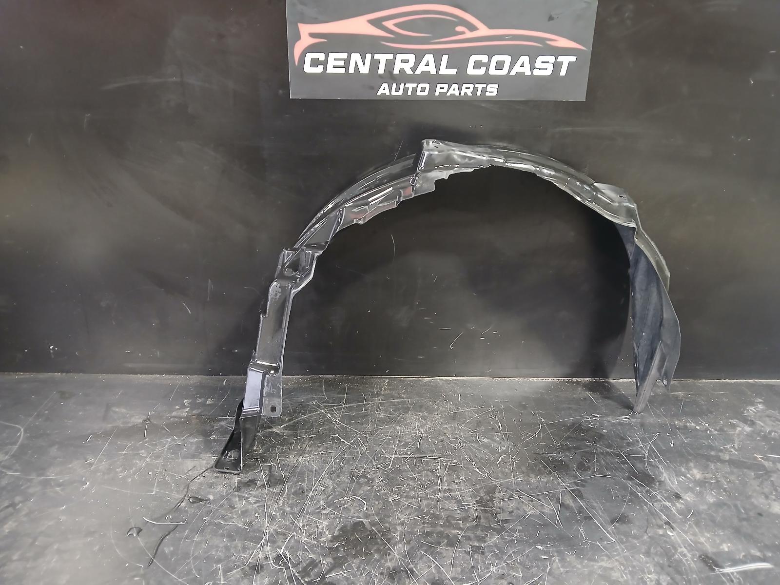 View Auto part Right Guard Liner Mitsubishi Outlander 2010