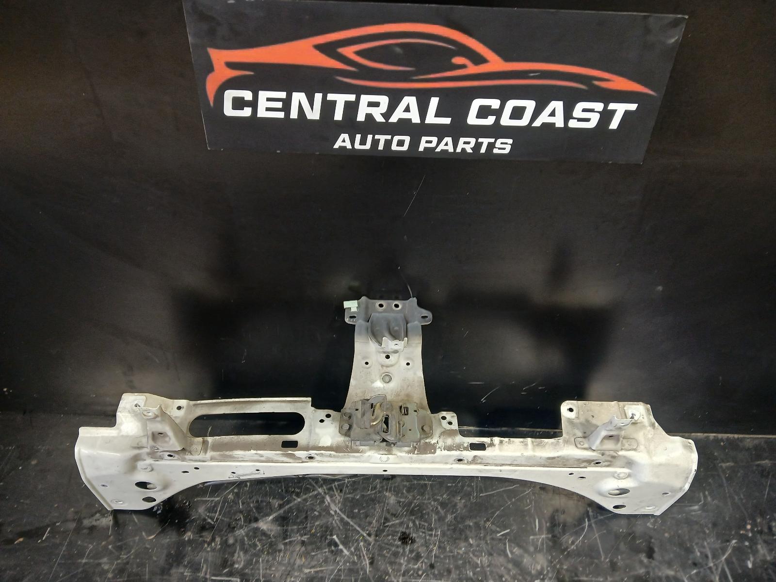 View Auto part Radiator Support Mitsubishi Outlander 2010