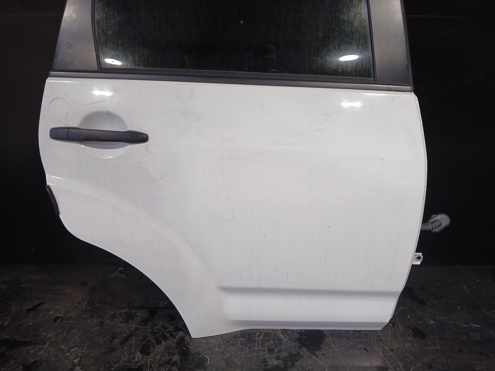 View Auto part Right Rear Door Sliding Mitsubishi Outlander 2010