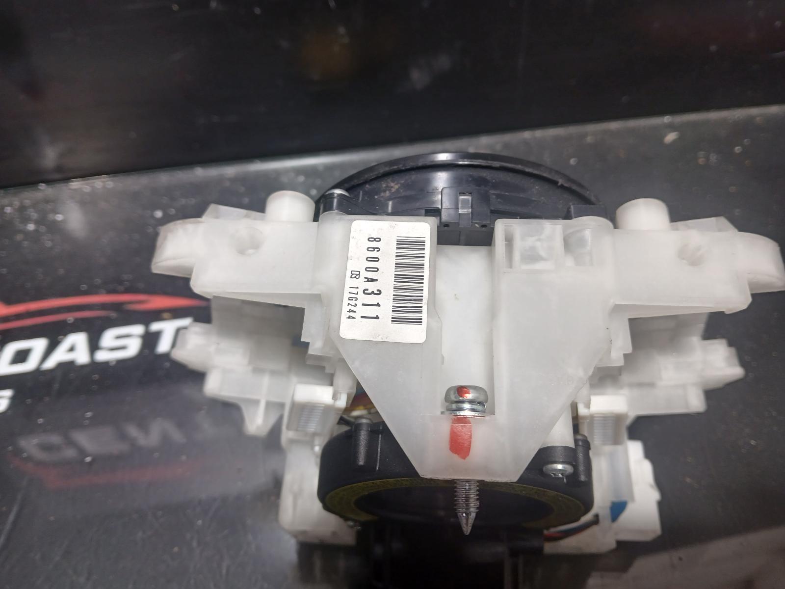 View Auto part Airbag Module/Sensor Mitsubishi Outlander 2010