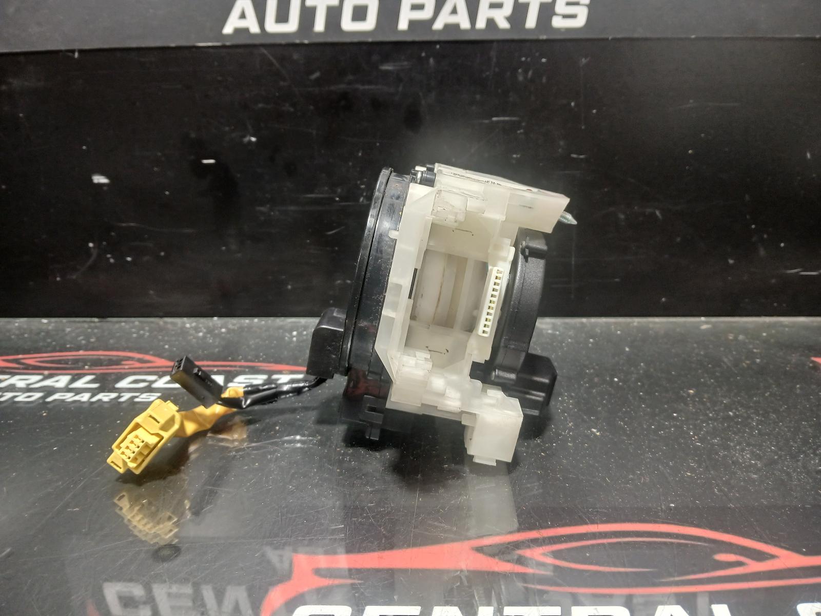 View Auto part Airbag Module/Sensor Mitsubishi Outlander 2010