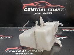 View Auto part Washer Bottle Mitsubishi Outlander 2010