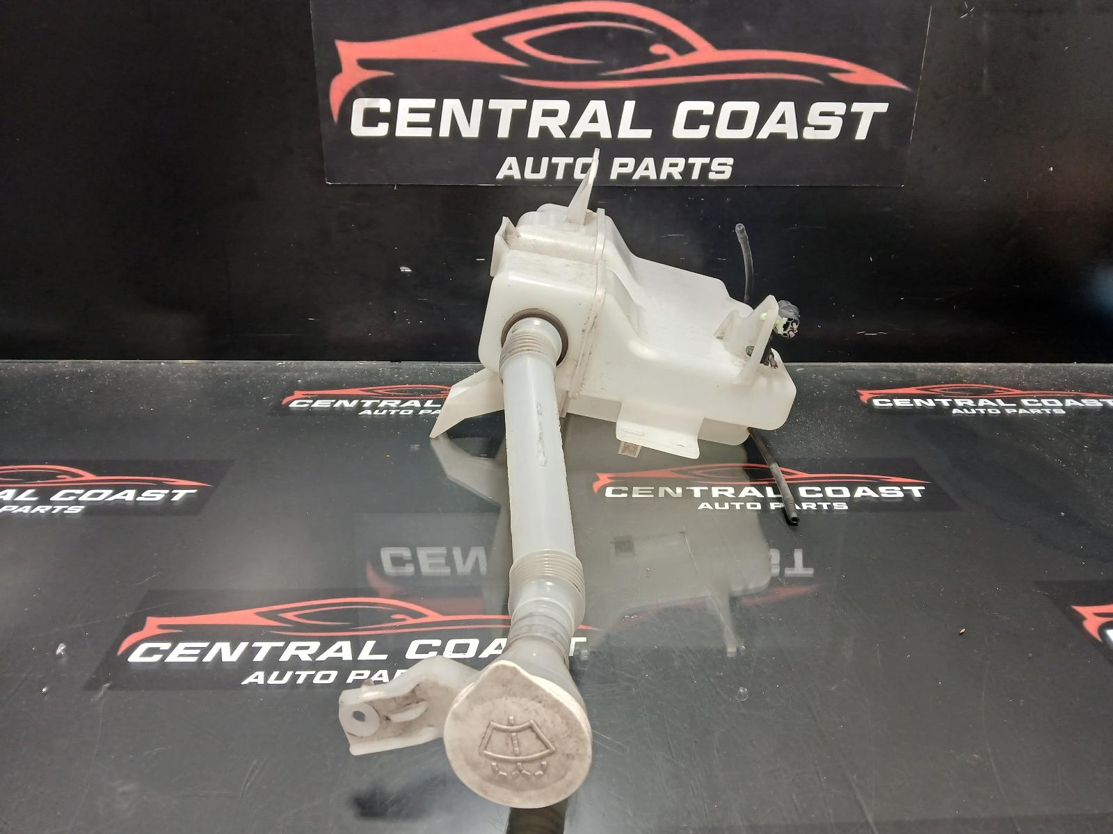 View Auto part Washer Bottle Mitsubishi Outlander 2010