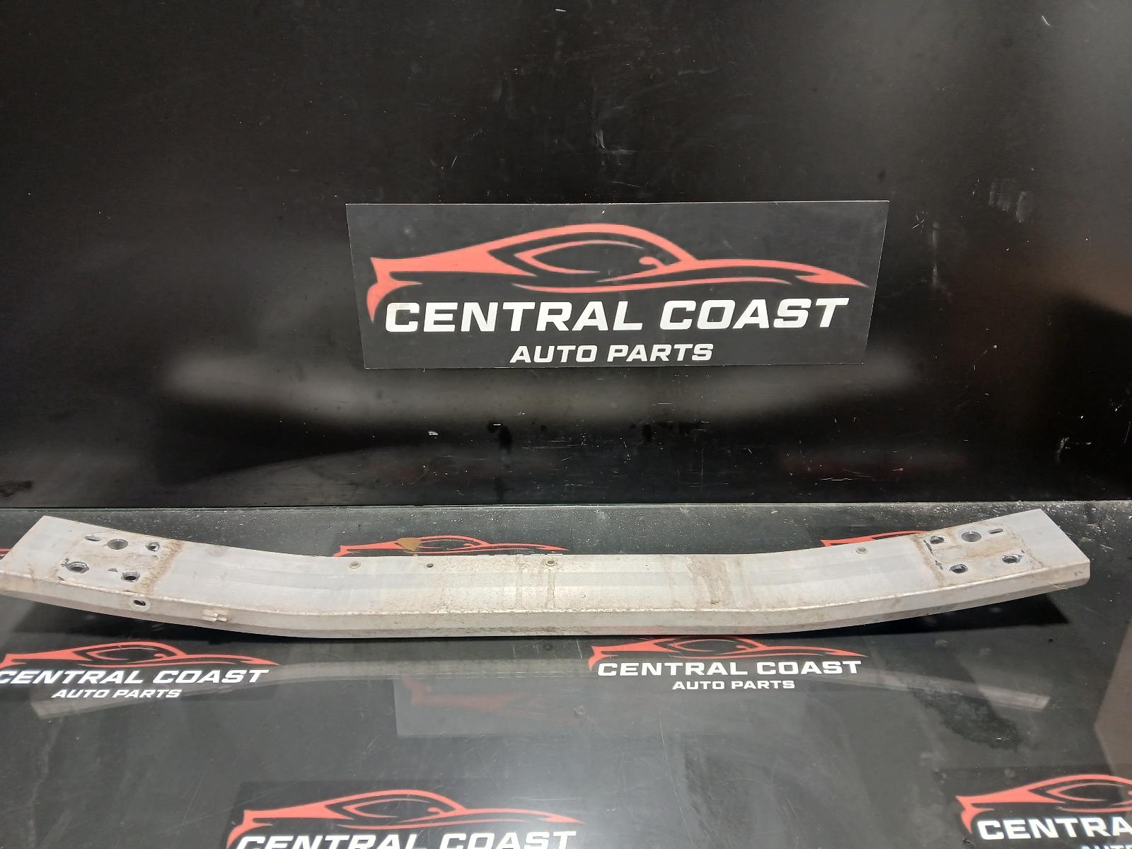 1999 Lexus Is200/is300 F/Bar Reinforc/Brack View Auto part F/Bar Reinforc/Brack Lexus Is200/is300 1999