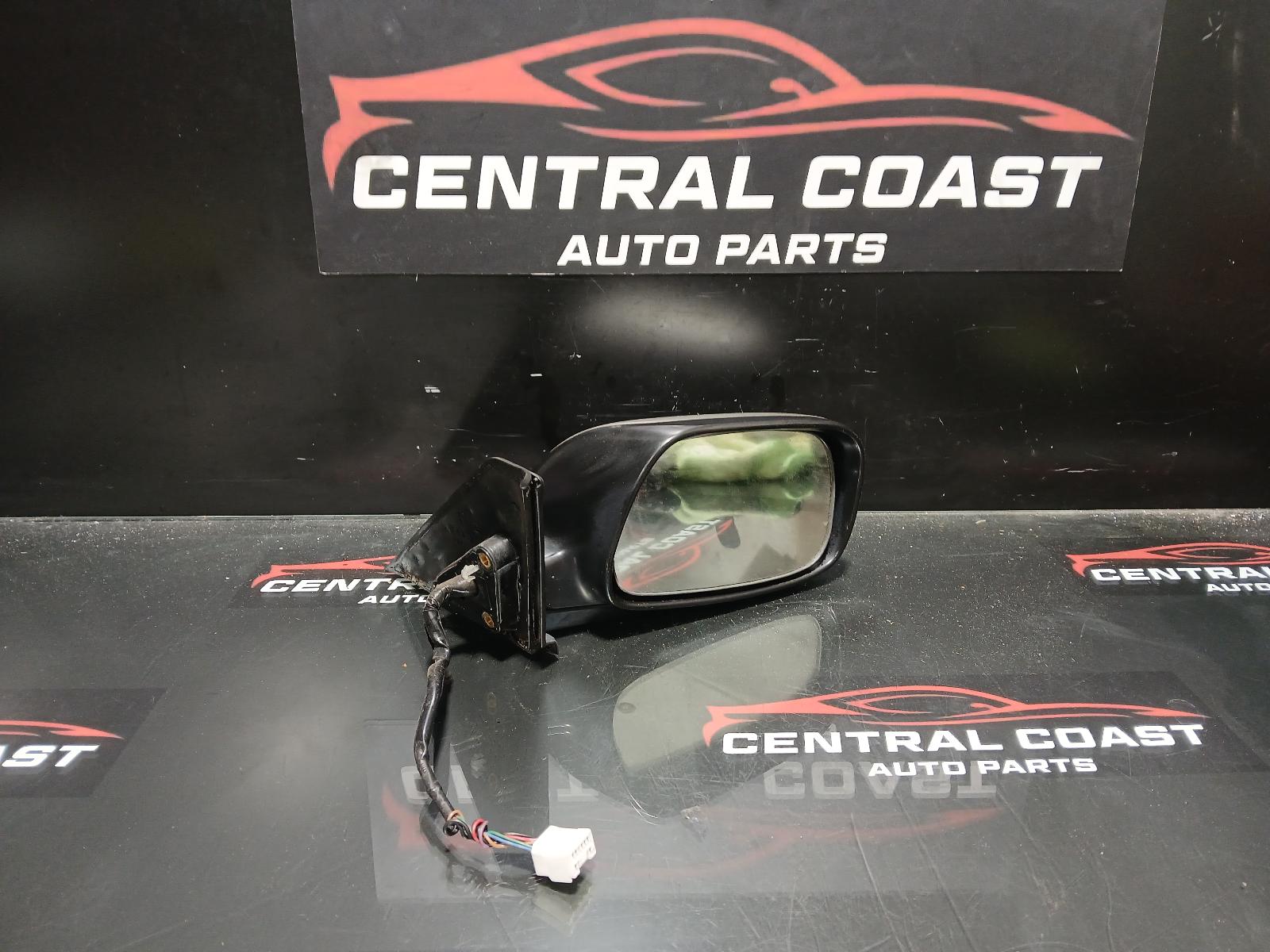 1999 Lexus Is200/is300 Right Door Mirror View Auto part Right Door Mirror Lexus Is200/is300 1999