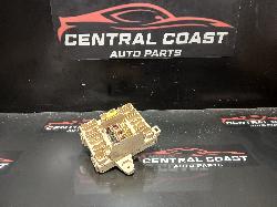 View Auto part Fuse Box Lexus Is200/is300 1999