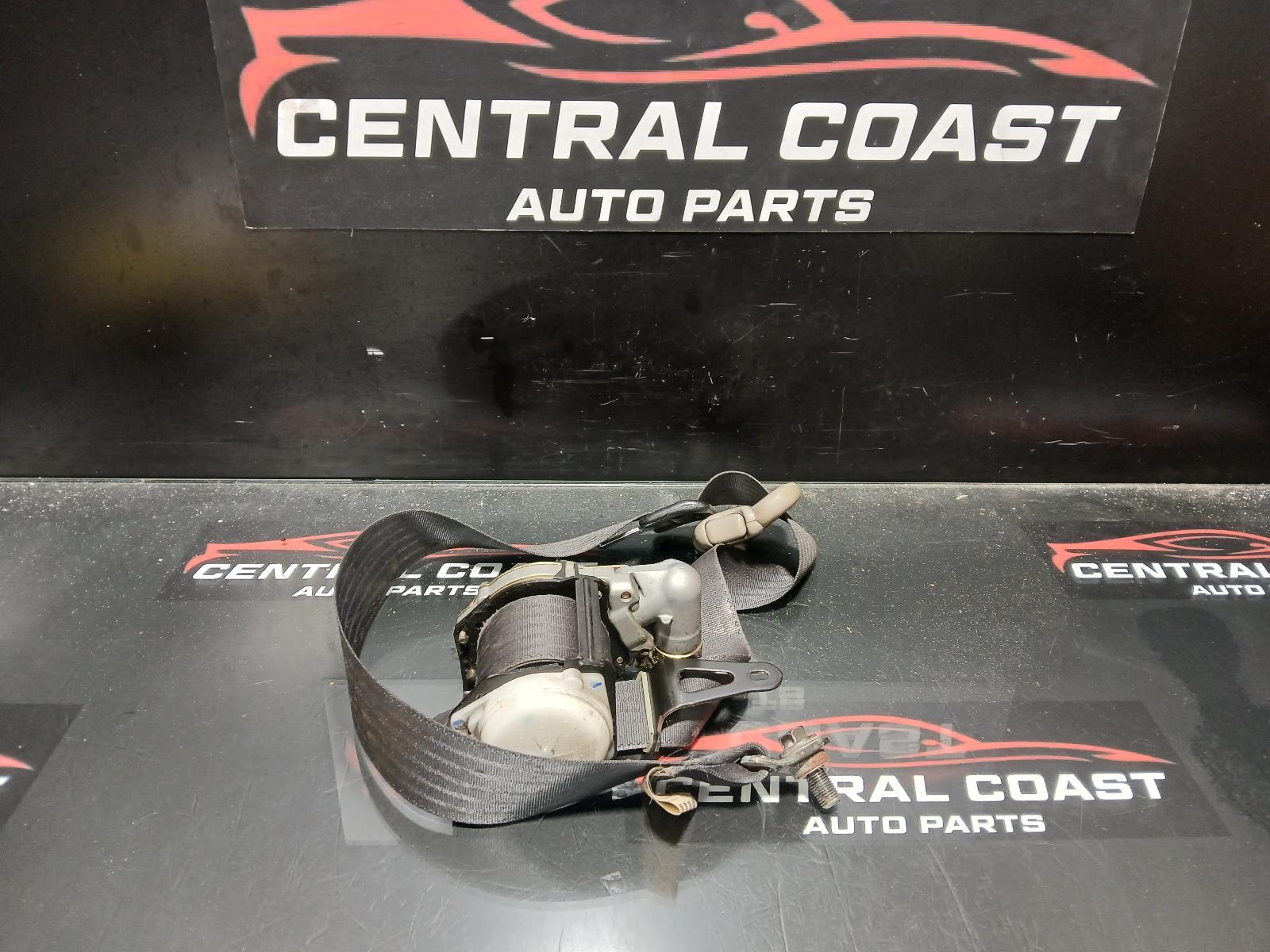 1999 Lexus Is200/is300 Seatbelt/Stalk View Auto part Seatbelt/Stalk Lexus Is200/is300 1999