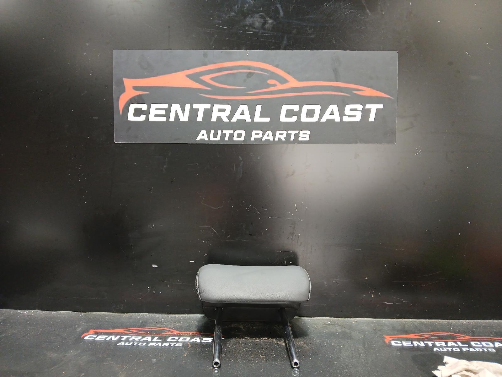 View Auto part Headrest Hyundai Tucson 2017