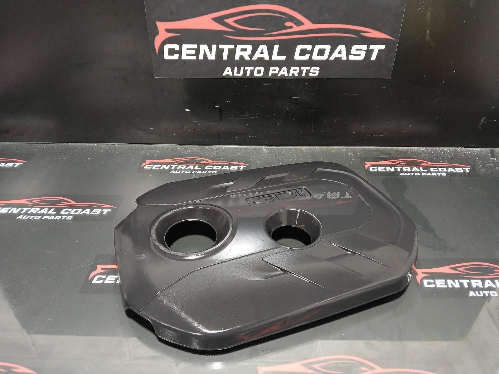 View Auto part Engine Cover Hyundai Tucson 2016