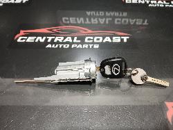 View Auto part Ignition W/ Key Lexus Is200/is300 1999