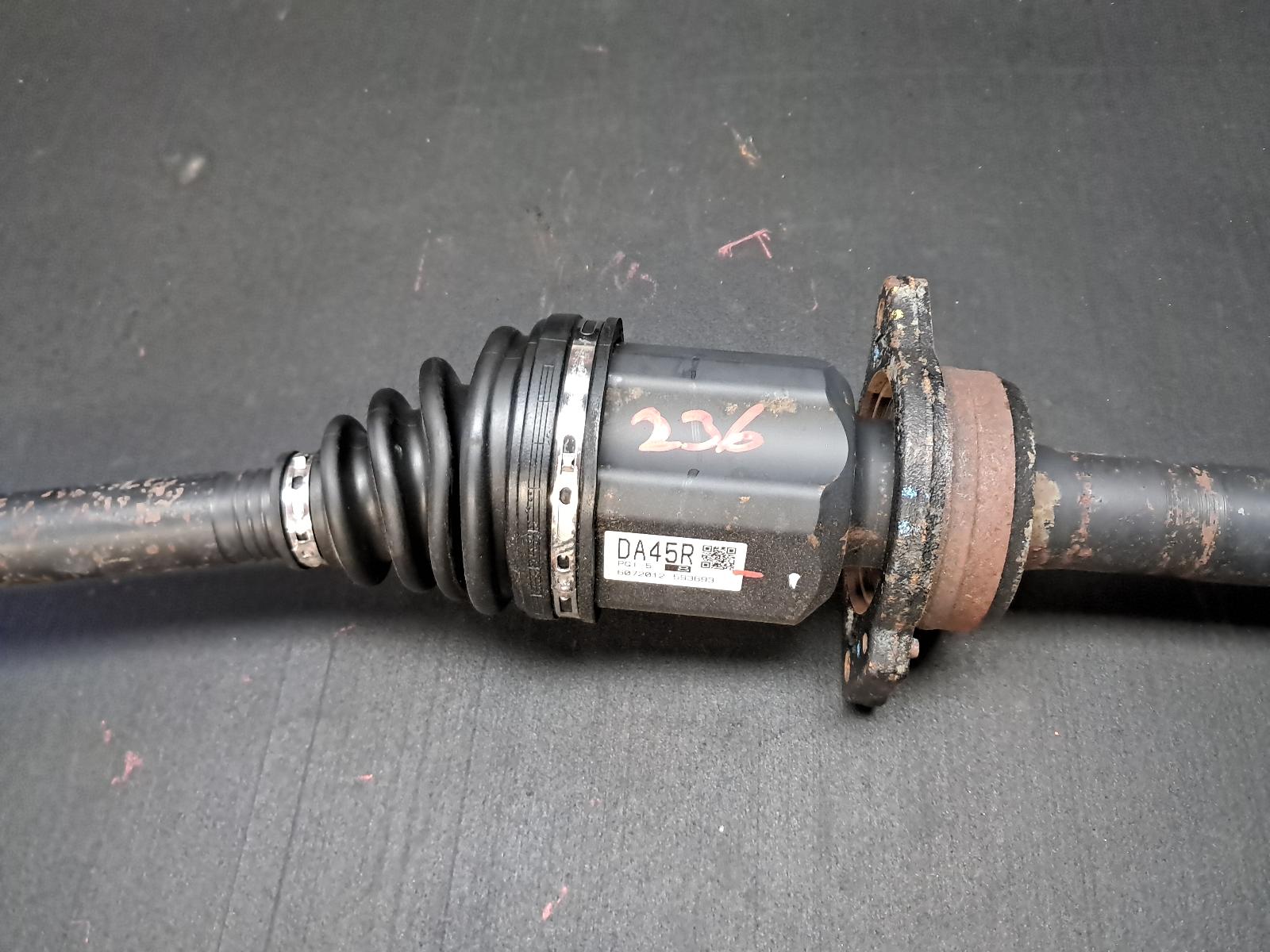 2016 Toyota Tarago Right Driveshaft View Auto part Right Driveshaft Toyota Tarago 2016