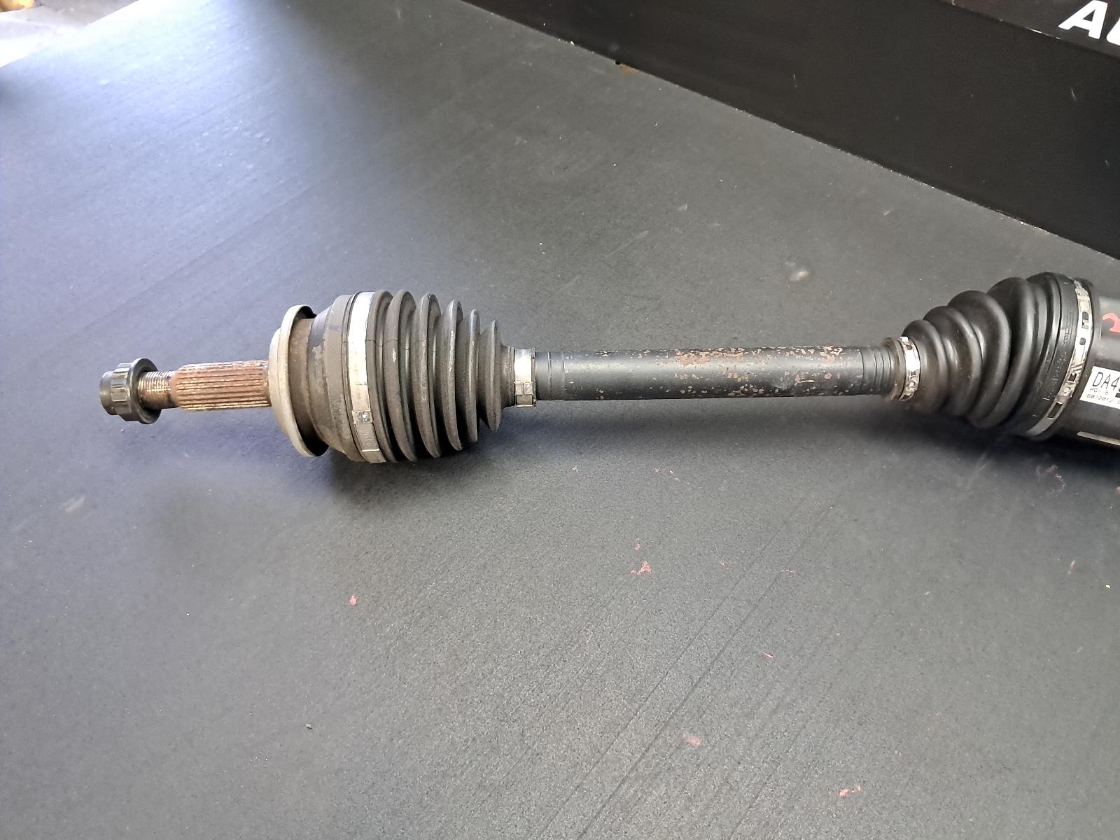 2016 Toyota Tarago Right Driveshaft View Auto part Right Driveshaft Toyota Tarago 2016