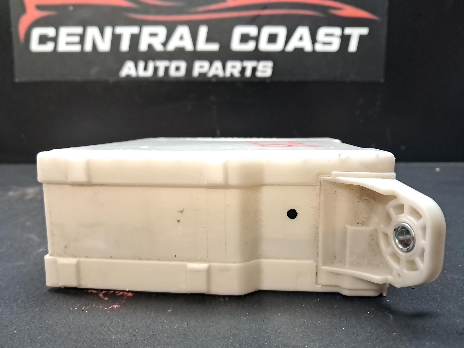 2016 Toyota Tarago Fuse Box View Auto part Fuse Box Toyota Tarago 2016