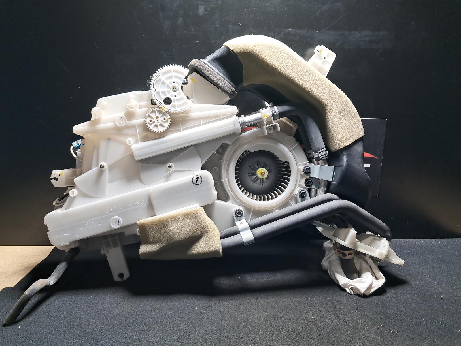 View Auto part Heater Core/Box Toyota Tarago 2016