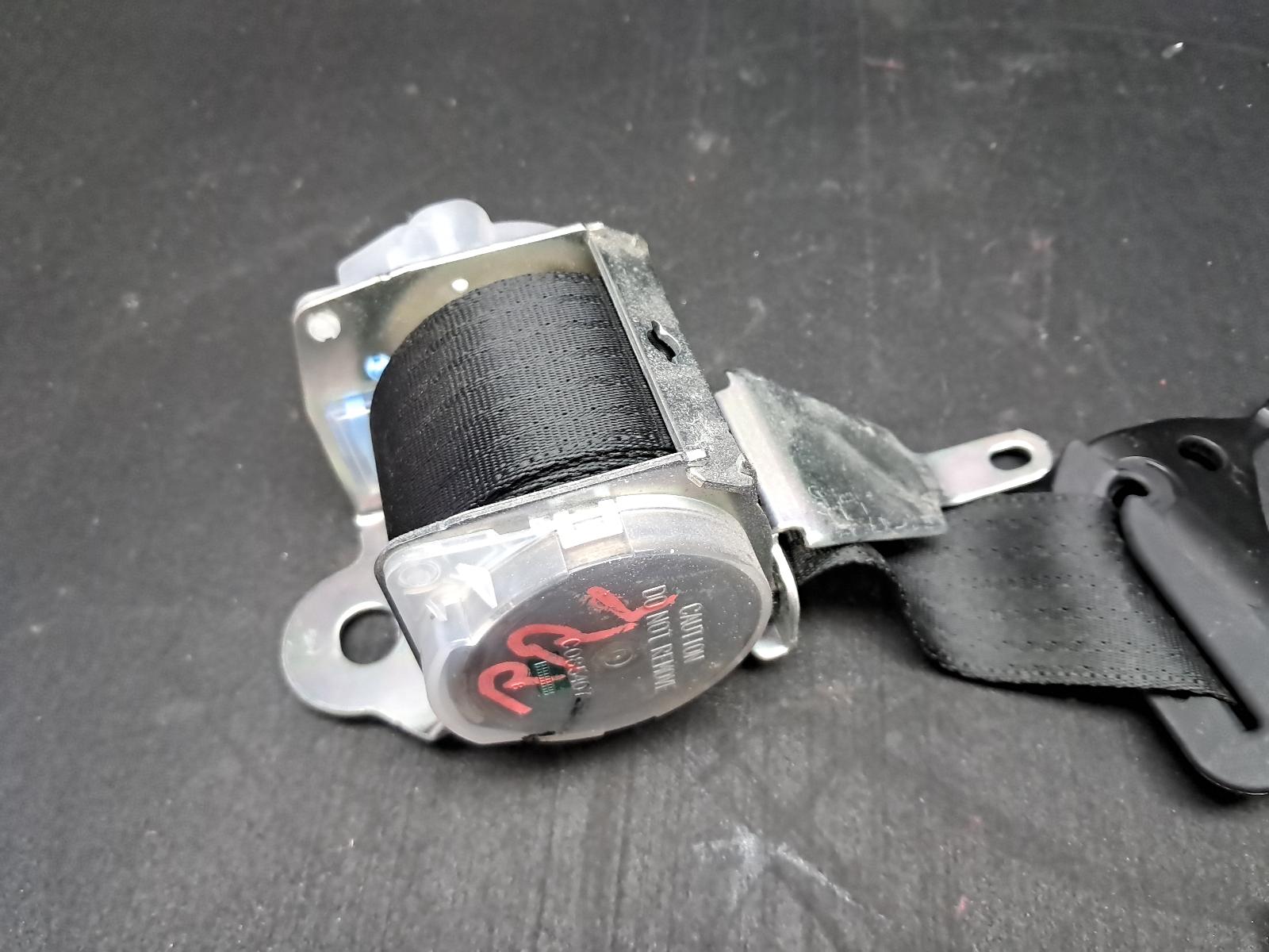 2016 Toyota Tarago Seatbelt/Stalk View Auto part Seatbelt/Stalk Toyota Tarago 2016