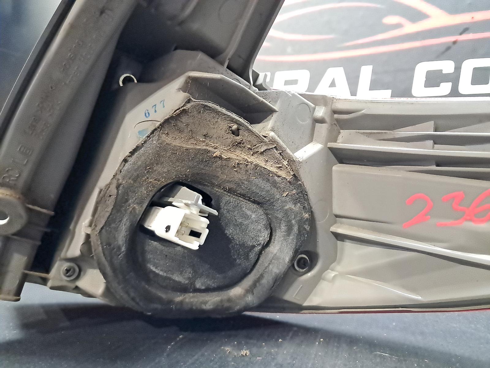 View Auto part Left Taillight Toyota Tarago 2016