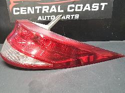 View Auto part Right Taillight Toyota Tarago 2016